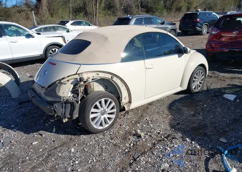 2009 Volkswagen New Beetle 2.5L z USA, uszkodzony, nr VIN 3VWRF31Y29M405182